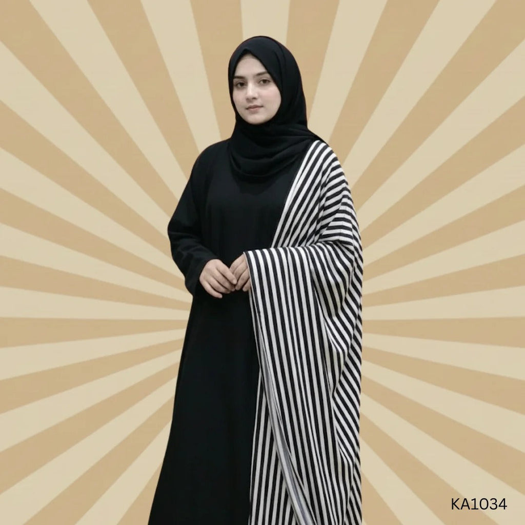 Layali  noir abaya Kaftan style Color: Black and white